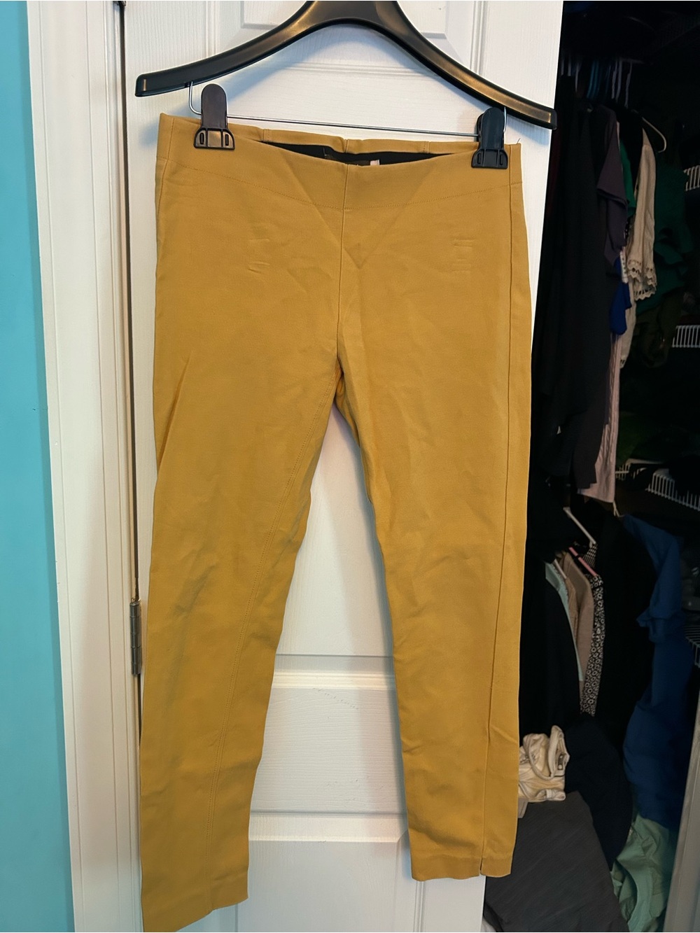 crosby. Women's Cropped Slim Chinos in Mustard